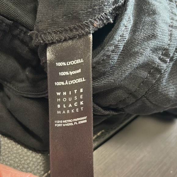 White House Black Market The 5” Short Black Corset Side Detail Sz 4 - Picture 11 of 12